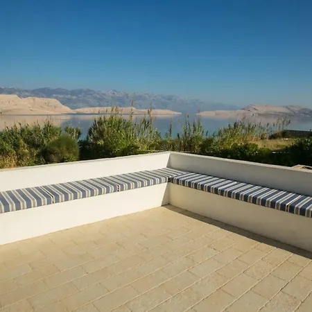 Villa Beach Caramel *